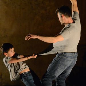"Des Gestes Blancs" "Des Gestes Blancs"