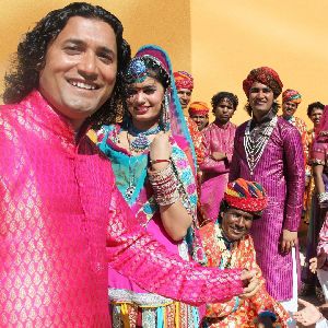 Vand'influences 2019 - Bollywood Masala Orchestra + 1Ère Partie Vand'influences 2019 - Bollywood Masala Orchestra + 1Ère Partie