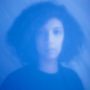 Leonie Pernet - Live + Krivers Leonie Pernet - Live + Krivers