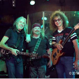 3 Pats For A Guitar Night 3 Pats For A Guitar Night