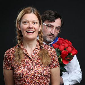 Antoinette Et Son Maire - Manuela Gross Antoinette Et Son Maire - Manuela Gross