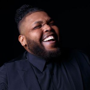 DE ROBERT &amp; THE HALF TRUTHS