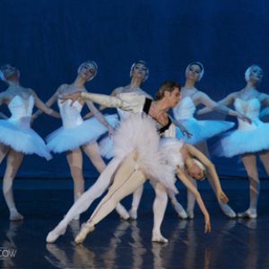 Le Lac De Cygnes - Ballet Royal De Moscou Le Lac De Cygnes - Ballet Royal De Moscou