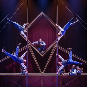 Cirque Eloize Cirque Eloize