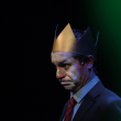 Théâtre LA VIE ET LA MORT DE J. CHIRAC, ROI DES FRANCAIS à ANGERS @ CLOITRE TOUSSAINT D'ANGERS - Billets & Places