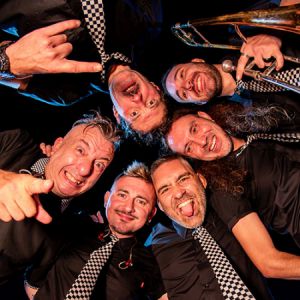 THE LOCOS (ex SKA-P) + LA PIGÑATA