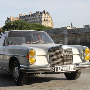 Balade Rive Gauche Vip En Mercedes 280 Se Balade Rive Gauche Vip En Mercedes 280 Se