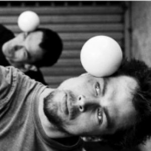 Yin - Cyrille Humen & Van-Kim Tran / Cie Monad Yin - Cyrille Humen & Van-Kim Tran / Cie Monad