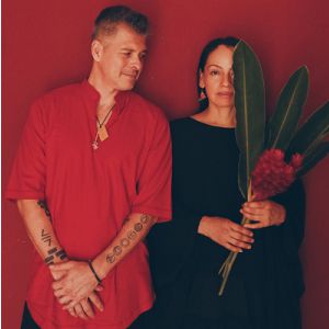 Rodrigo Y Gabriela - Ourhome Tour