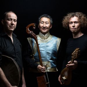 Pulcinella & Maria Mazzotta / Violons Barbares Pulcinella & Maria Mazzotta / Violons Barbares