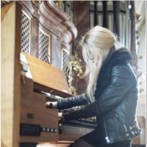 Anna Von Hausswolff - Concert Exceptionnel En Église Sur Orgue Anna Von Hausswolff - Concert Exceptionnel En Église Sur Orgue