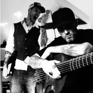 CAFE CONCERT - SIXPENNY MILLIONNAIRE